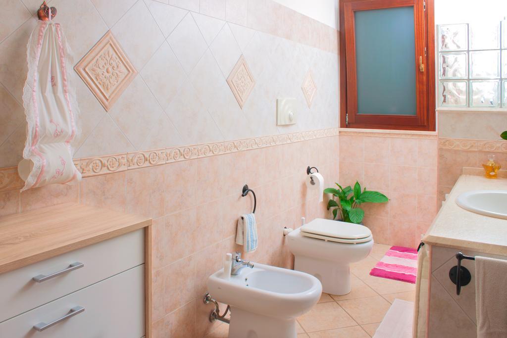 Il Vecchioliveto Di Ornella Bed & Breakfast Marrùbiu Eksteriør bilde